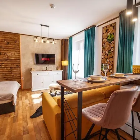 Mountain - In And Out - Free Apartament *