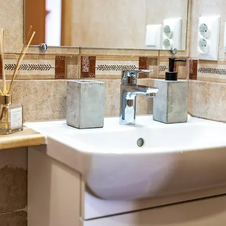 Mountain - In And Out - Free Μπάνσκο