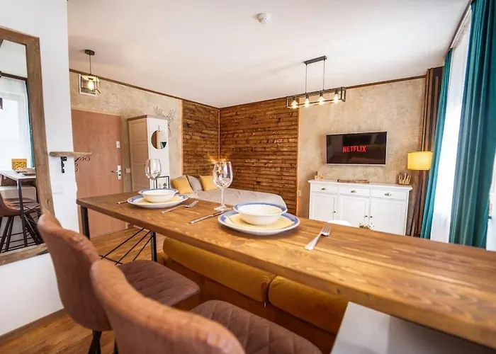 Mountain - In And Out - Free Apartament